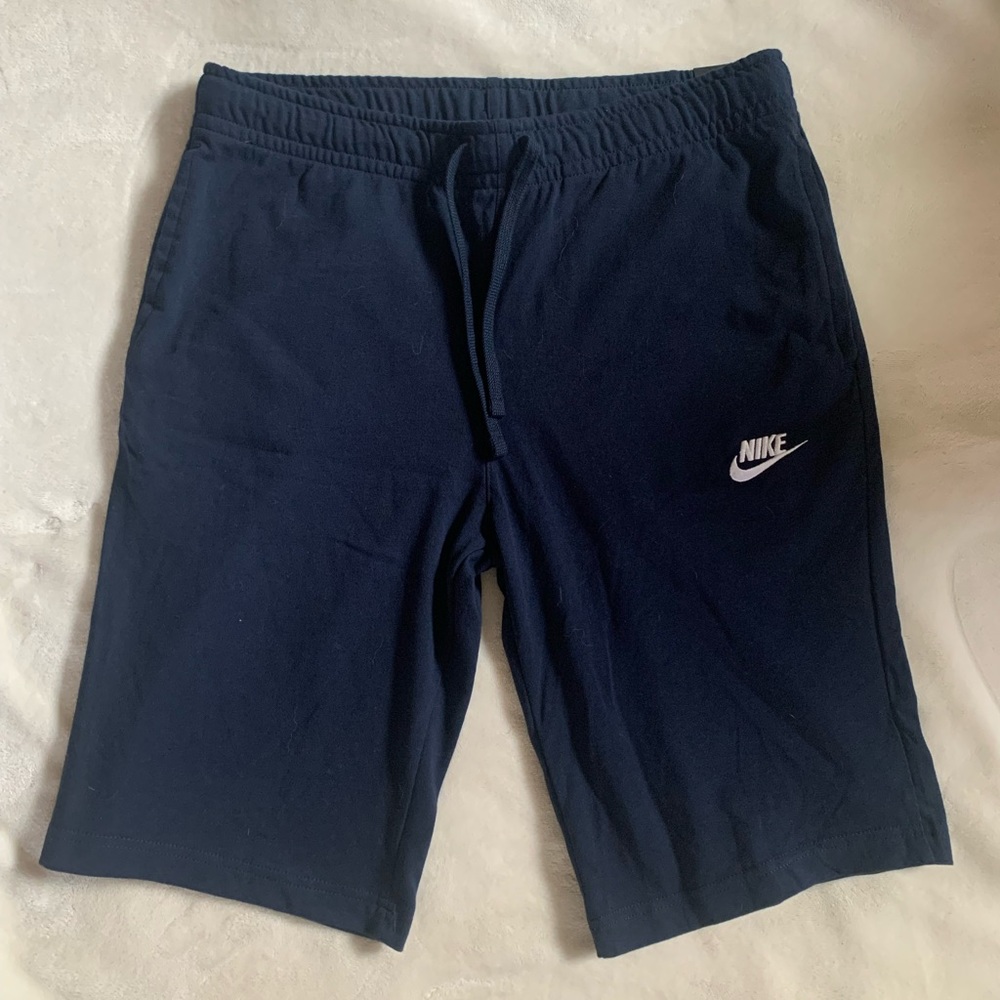 Nike Standard Fit Men's Jersey Shorts
